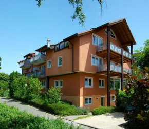 Гостиница Thermen Appartements Gabriela  Бад-Кроцинген